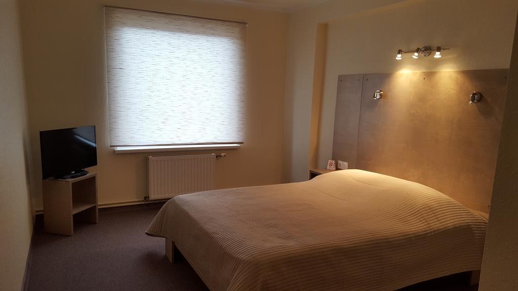 Hotel Gulbene Extérieur photo
